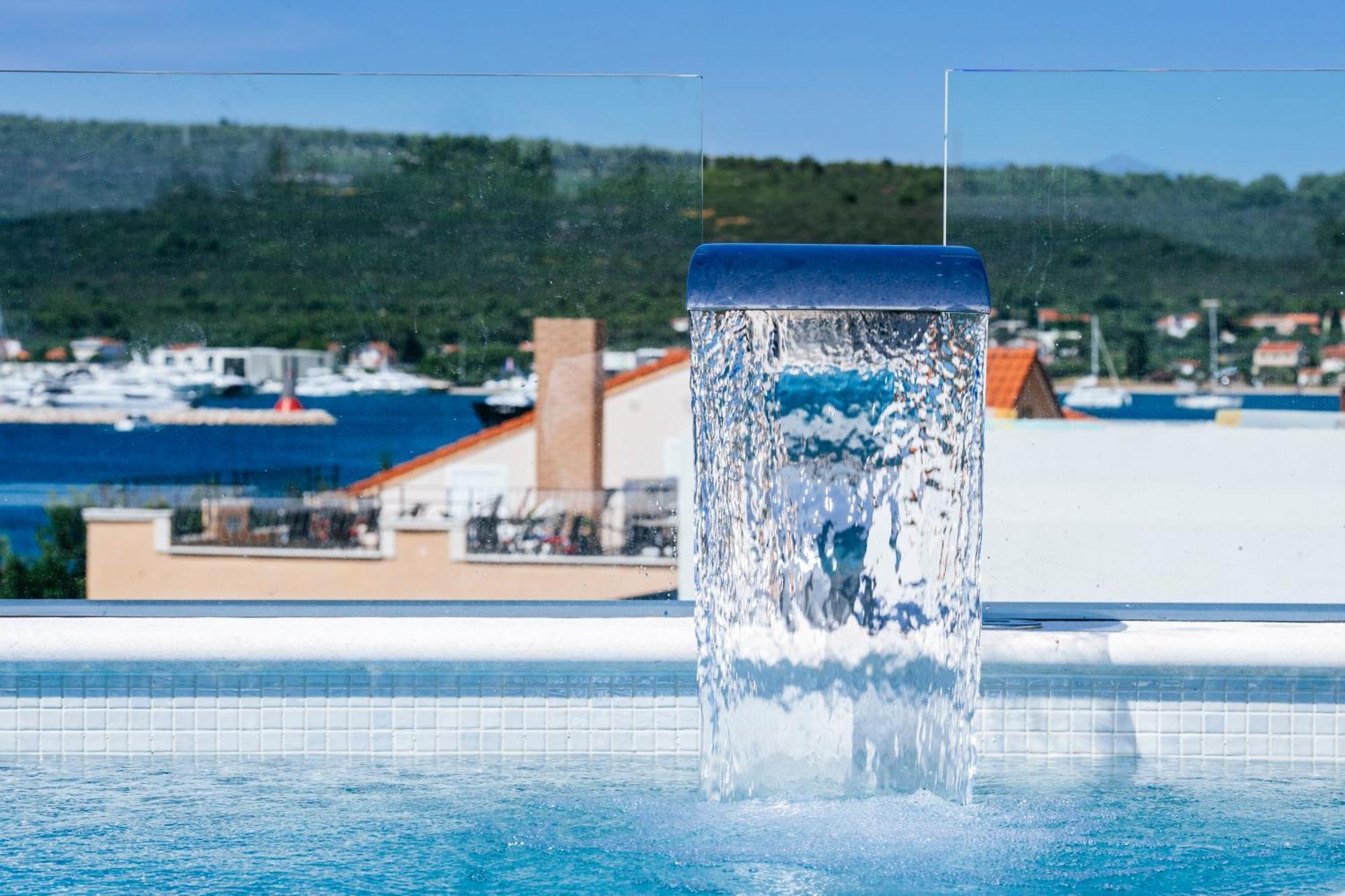 Sukošan Crystal Holiday Residence II מראה חיצוני תמונה